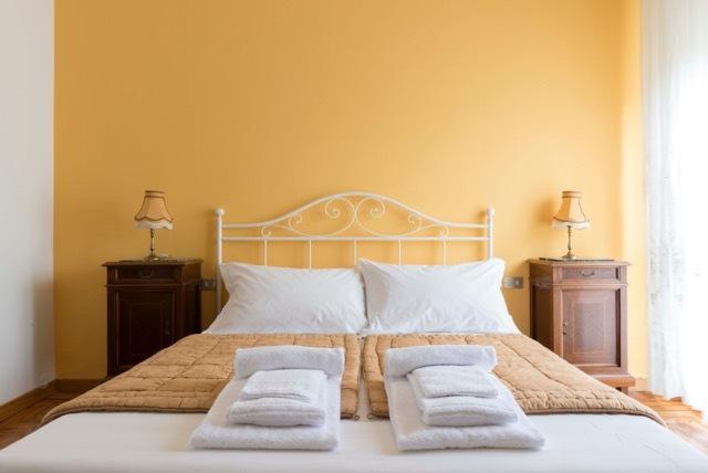 Rooms Villa Bergamo Airport Scanzorosciate Habitación foto
